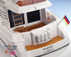 RO1160#Najade Motoryacht Baukasten